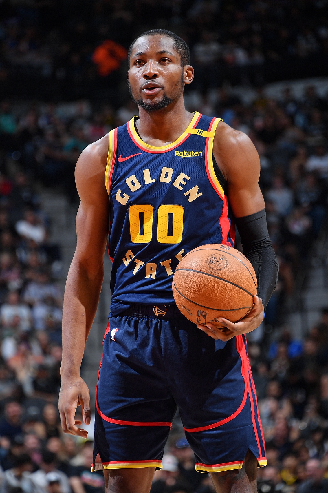 开云中国-美记：鹈鹕无意库明加 目前他潜在下家包括湖人&amp;国王&amp;独行侠&amp;老鹰